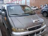 Hyundai Starex 2001 годаүшін2 500 000 тг. в Астана