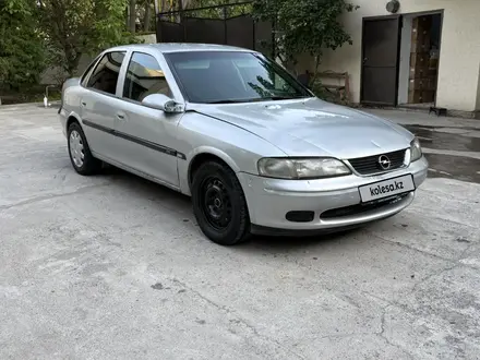 Opel Vectra 1997 года за 750 000 тг. в Шымкент – фото 4