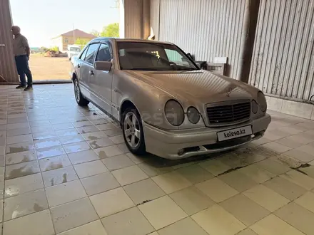 Mercedes-Benz E 230 1996 года за 1 850 000 тг. в Астана – фото 6