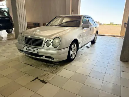 Mercedes-Benz E 230 1996 года за 1 850 000 тг. в Астана – фото 7