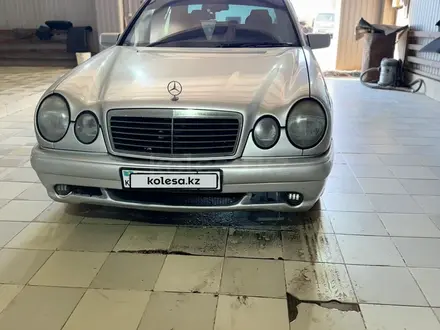 Mercedes-Benz E 230 1996 года за 1 850 000 тг. в Астана – фото 8