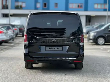 Mercedes-Benz V 200 2024 года за 105 000 000 тг. в Алматы – фото 21