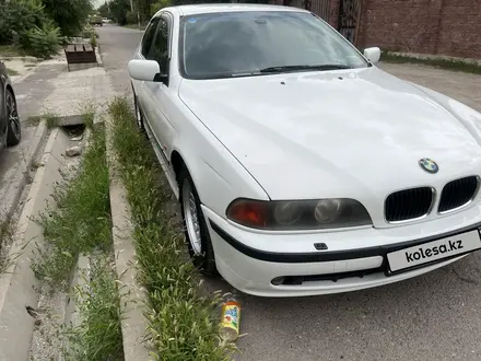 BMW 528 1997 года за 3 700 000 тг. в Алматы – фото 2