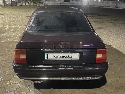 Opel Vectra 1992 года за 800 000 тг. в Караганда – фото 5