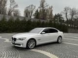 BMW 750 2013 годаүшін16 000 000 тг. в Алматы – фото 4