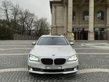 BMW 750 2013 годаүшін16 000 000 тг. в Алматы – фото 2