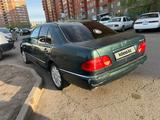 Mercedes-Benz E 320 1998 годаүшін1 550 000 тг. в Астана – фото 2