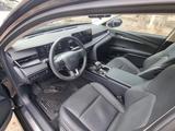 Toyota Camry 2024 года за 18 000 000 тг. в Актобе – фото 4
