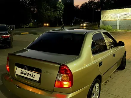 Hyundai Accent 2005 года за 2 000 000 тг. в Актобе – фото 5