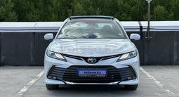 Toyota Camry 2023 годаүшін14 700 000 тг. в Алматы – фото 4