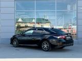 Toyota Camry Luxe 2023 годаүшін17 700 000 тг. в Шымкент – фото 2