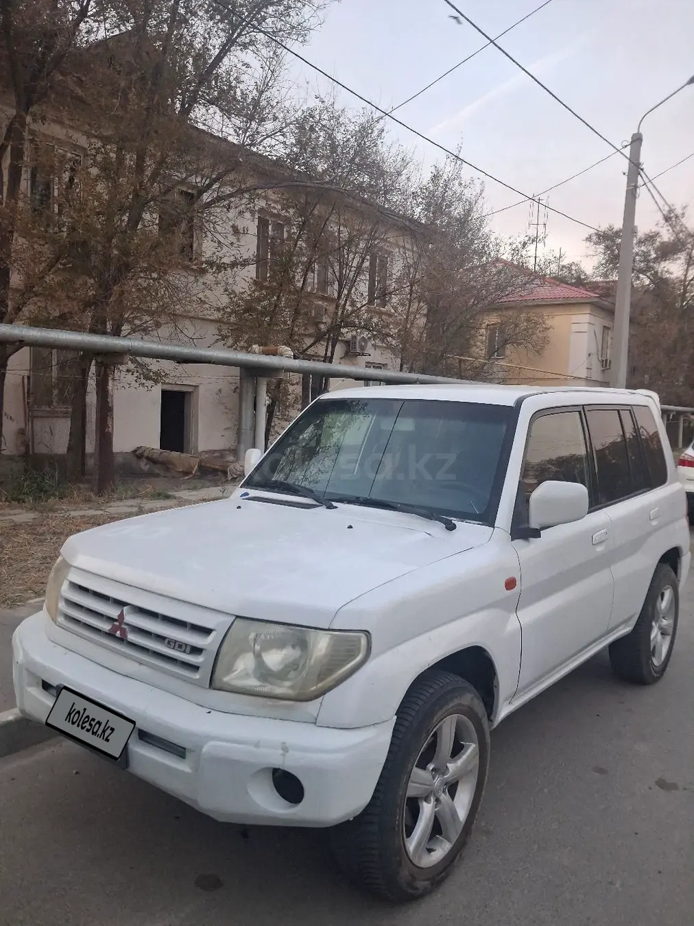 Mitsubishi Pajero iO, 1999
