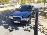 Mercedes-Benz E 200 1993 годаүшін1 400 000 тг. в Шардара – фото 4