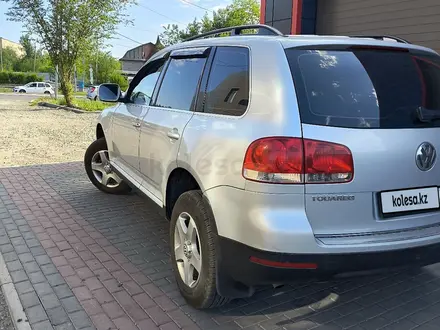 Volkswagen Touareg 2005 года за 4 500 000 тг. в Караганда – фото 4