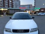 Audi A4 1995 годаfor2 400 000 тг. в Уральск
