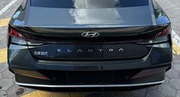 Hyundai Elantra 2024 года за 8 900 000 тг. в Астана – фото 5
