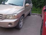 Toyota Highlander 2004 года за 6 200 000 тг. в Алматы – фото 3