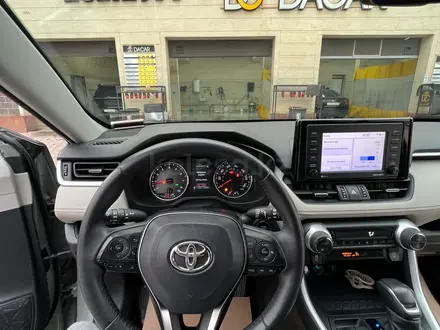 Toyota RAV4 2021 года за 13 000 000 тг. в Шымкент – фото 13