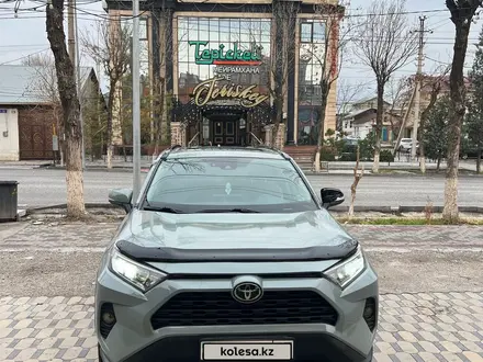 Toyota RAV4 2021 года за 13 000 000 тг. в Шымкент – фото 5