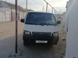 Toyota Hiace 2000 годаfor2 600 000 тг. в Актау – фото 2