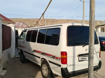 Toyota Hiace 2000 года за 2 600 000 тг. в Актау – фото 5