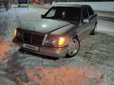 Mercedes-Benz E-Class, 1994