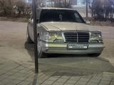Mercedes-Benz E 250 1994 годаүшін1 650 000 тг. в Сатпаев – фото 2