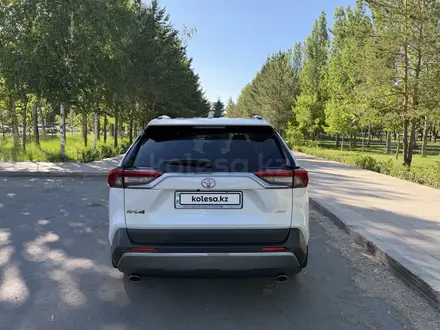 Toyota RAV4 2020 года за 15 999 999 тг. в Астана – фото 4