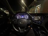 Toyota Camry 2020 года за 8 500 000 тг. в Атырау – фото 5