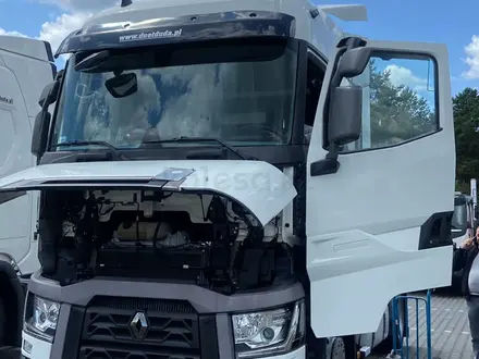 Renault  T-Series 2017 года за 32 000 000 тг. в Алматы – фото 11