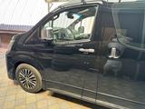 Toyota Granvia 2021 годаүшін37 500 000 тг. в Алматы – фото 2