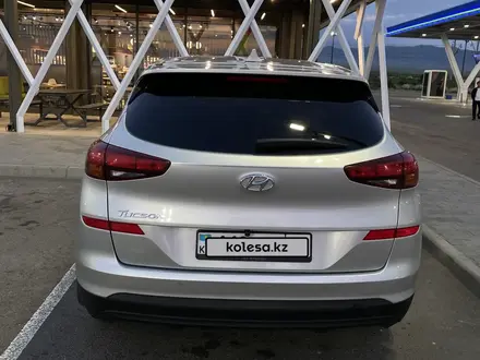 Hyundai Tucson 2018 года за 9 500 000 тг. в Шымкент – фото 4