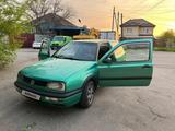 Volkswagen Golf 1995 годаүшін1 500 000 тг. в Алматы – фото 4