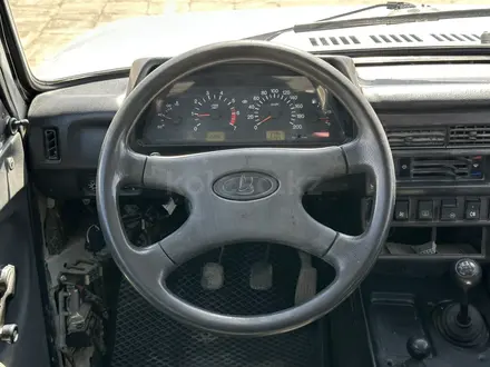 ВАЗ (Lada) Lada 2131 (5-ти дверный) 2011 года за 2 900 000 тг. в Атырау – фото 6