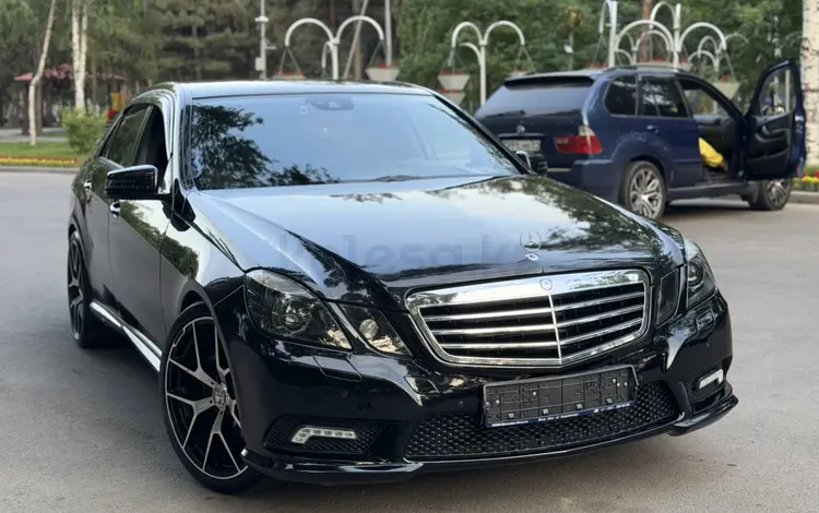 Mercedes-Benz E 200 2011 года за 7 000 000 тг. в Алматы