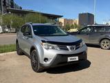 Toyota RAV4 2014 года за 6 500 000 тг. в Актобе