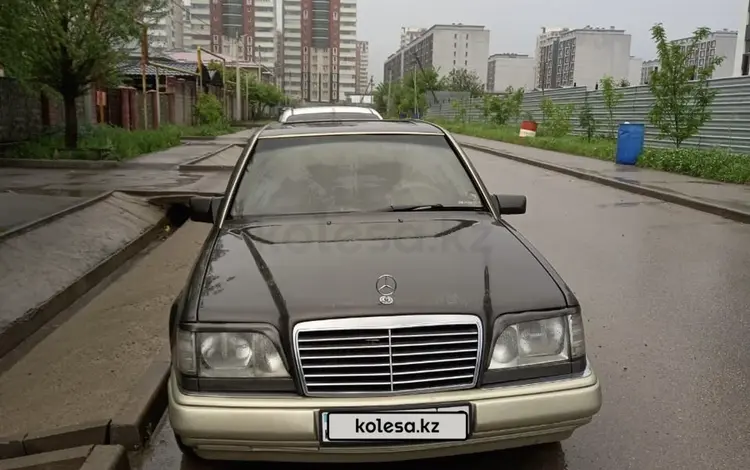 Mercedes-Benz E 220 1994 годаүшін2 500 000 тг. в Алматы