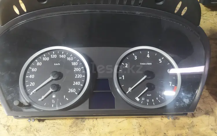 Щиток приборов приборка панель E60 BMW за 25 000 тг. в Караганда