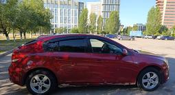 Chevrolet Cruze 2012 года за 2 000 000 тг. в Астана – фото 3