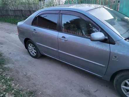 Toyota Corolla 2004 года за 4 100 000 тг. в Усть-Каменогорск – фото 4