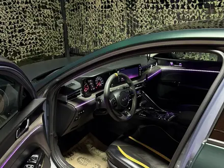 Kia K5 2022 года за 12 700 000 тг. в Алматы – фото 11