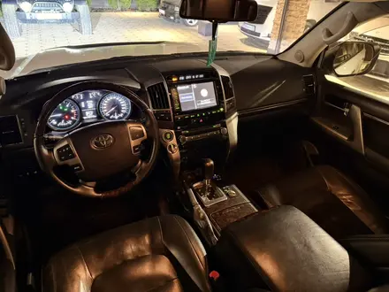 Toyota Land Cruiser 2015 года за 26 000 000 тг. в Алматы – фото 13