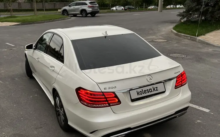 Mercedes-Benz E 350 2014 годаfor9 900 000 тг. в Шымкент