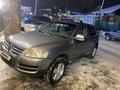 Volkswagen Touareg 2004 года за 4 400 000 тг. в Алматы