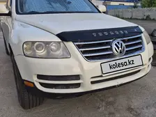 Volkswagen Touareg, 2004