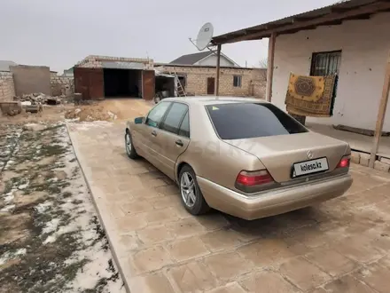 Mercedes-Benz S 320 1997 года за 3 900 000 тг. в Жанаозен – фото 3