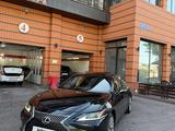 Lexus ES 250 2019 года за 18 300 000 тг. в Алматы – фото 2