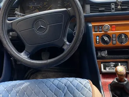 Mercedes-Benz E 230 1990 года за 1 000 000 тг. в Алматы – фото 6