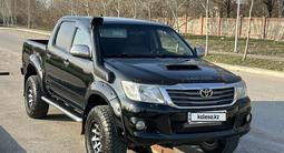 Toyota Hilux 2012 года за 11 500 000 тг. в Алматы – фото 2