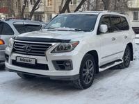 Lexus LX 570 2014 годаfor23 000 000 тг. в Астана